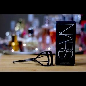 NARS Eyelash Curler